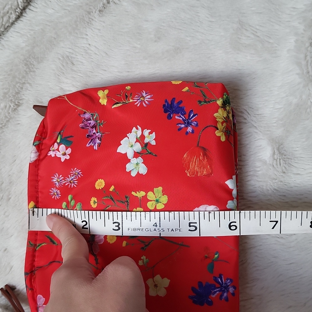 Indigo Red Floral Nylon Medium Zippered Pouch, New With Tags - Picture 7 of 9